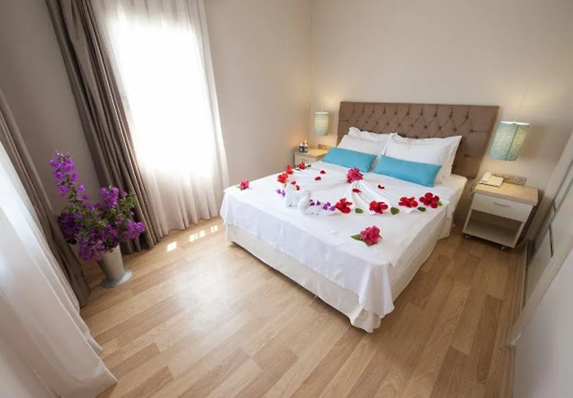 Otel Mavi Suite Turkbuku Göltürkbükü