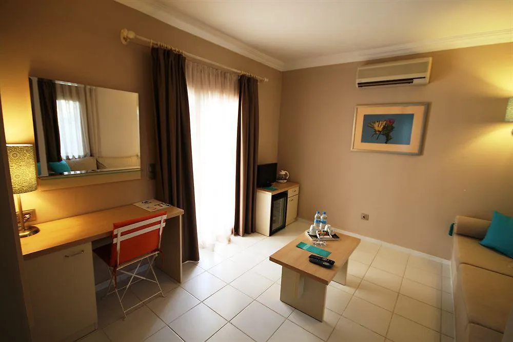 Mavi Suite Turkbuku Golturkbuku Hotel